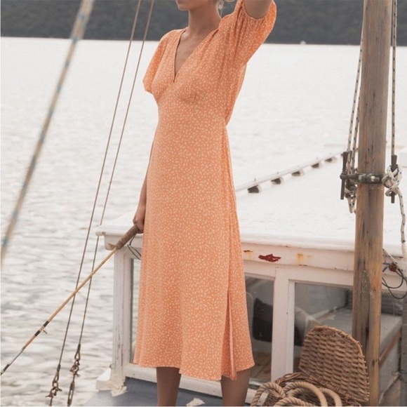 Kivari Fleur Ditsy Midi Dress Orange Rust Floral Print Tie Waist Size XS - Picture 3 of 16